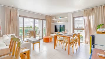 公寓 | 起居区 | 电视