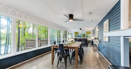 Sailgate Escape / Waterfront Home w/ Covered Dock & Big Views