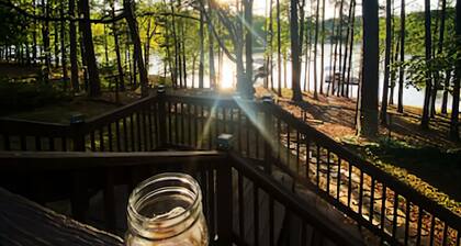 Sailgate Escape / Lake Hartwell / Gorgeous Sunset Views /16mi to Clemson