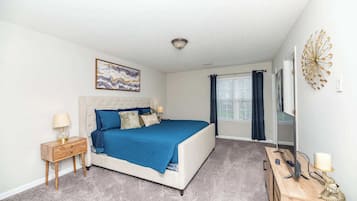 3 soverom, strykejern/-brett, reiseseng for barn og wi-fi