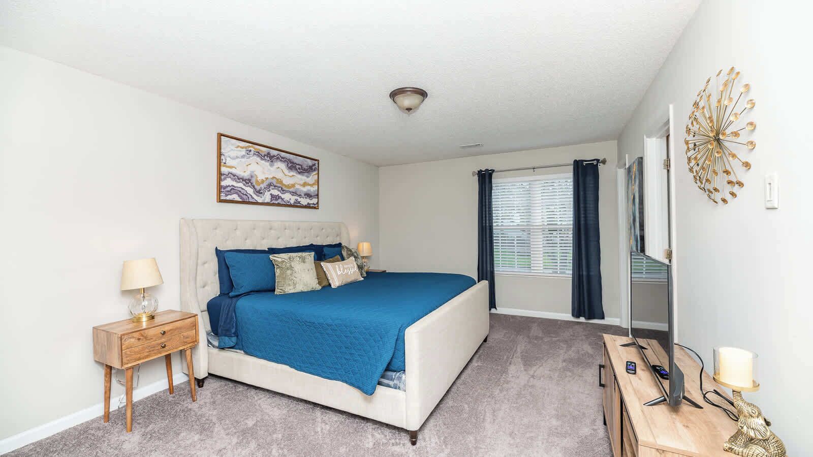 3 bedrooms, iron/ironing board, travel crib, WiFi