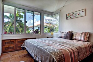 2 makuuhuonetta, silitysrauta/-lauta, Wi-Fi