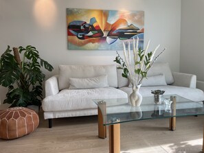 Smart-tv, pejs, bøger