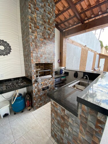 Casa, com Linda Área de Lazer e Piscina Aquecida