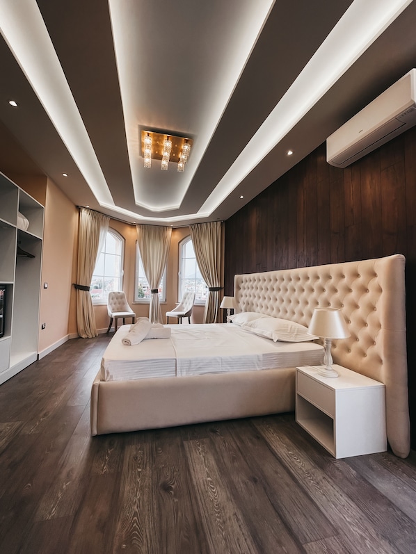 Luxury Suite