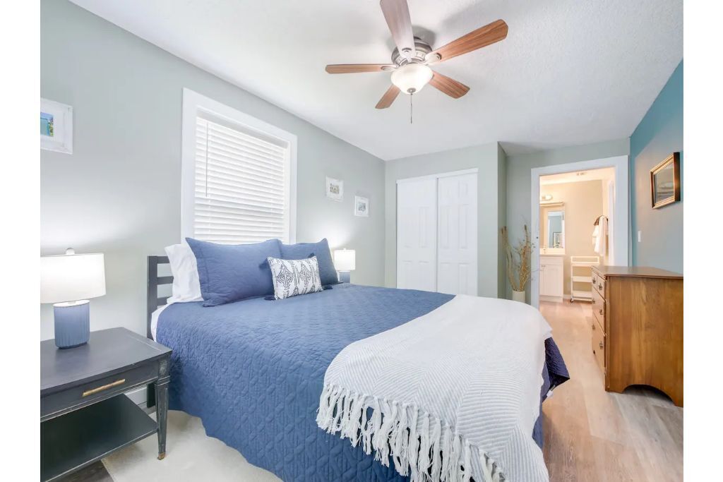 Remodeled Historic Home. Walk to DT. Office space.