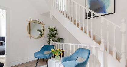 Refurbished! OXFORD STREET PHENOMENAL XXL DESIGN HOUSE IDEAL FOR GROUPS