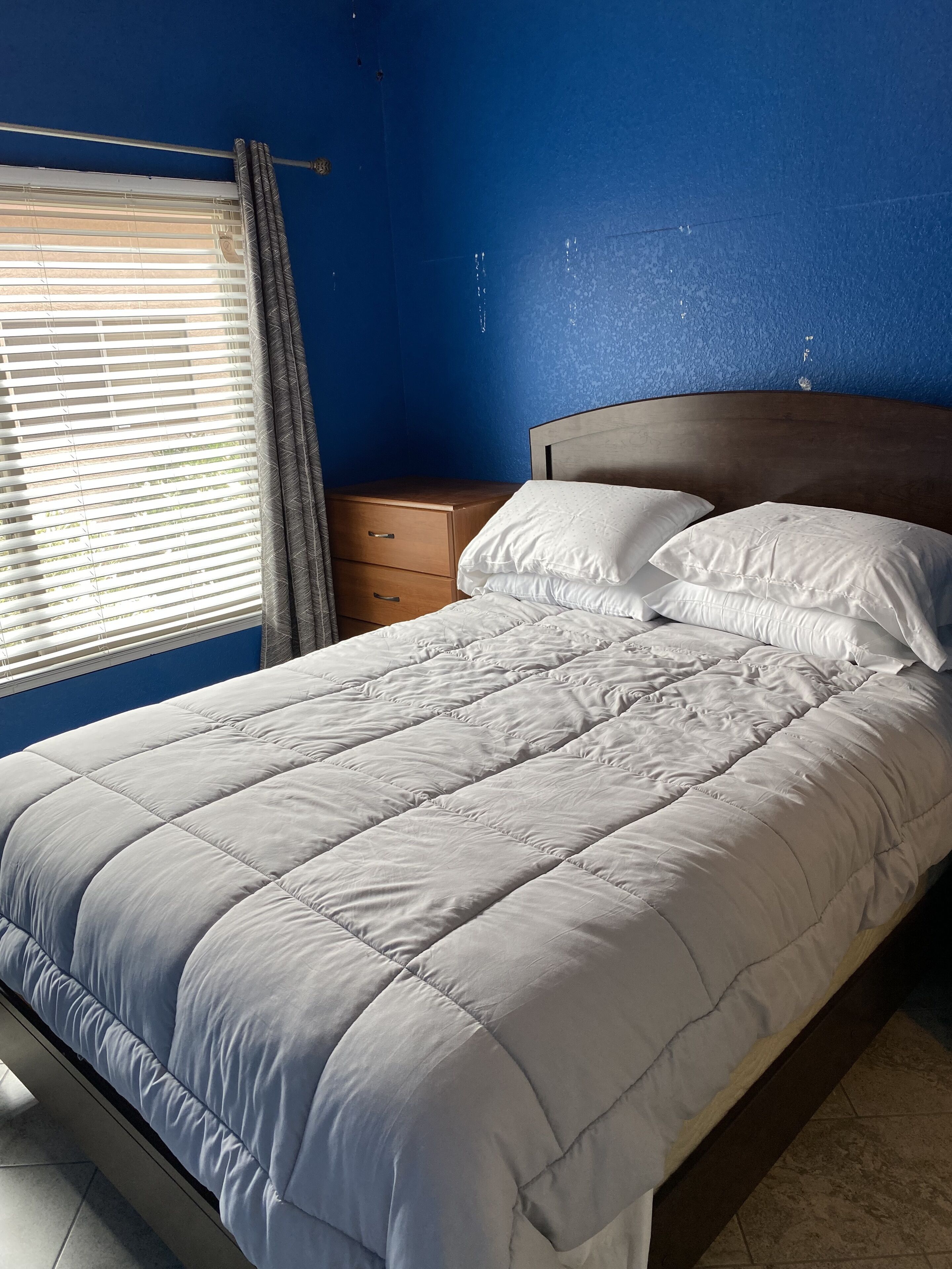 Spacious House w/ a Washer + Private Bathroom