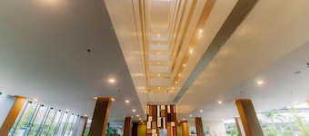 DC Condo Home @ Mesatierra Garden Residences