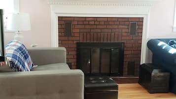 Smart TV, fireplace, video games, books