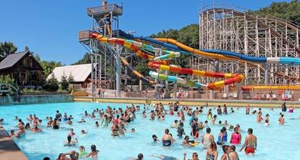 Chalet 15minutes to Gore Mountain w/ Large Hot Tub and Amazing Game Room!