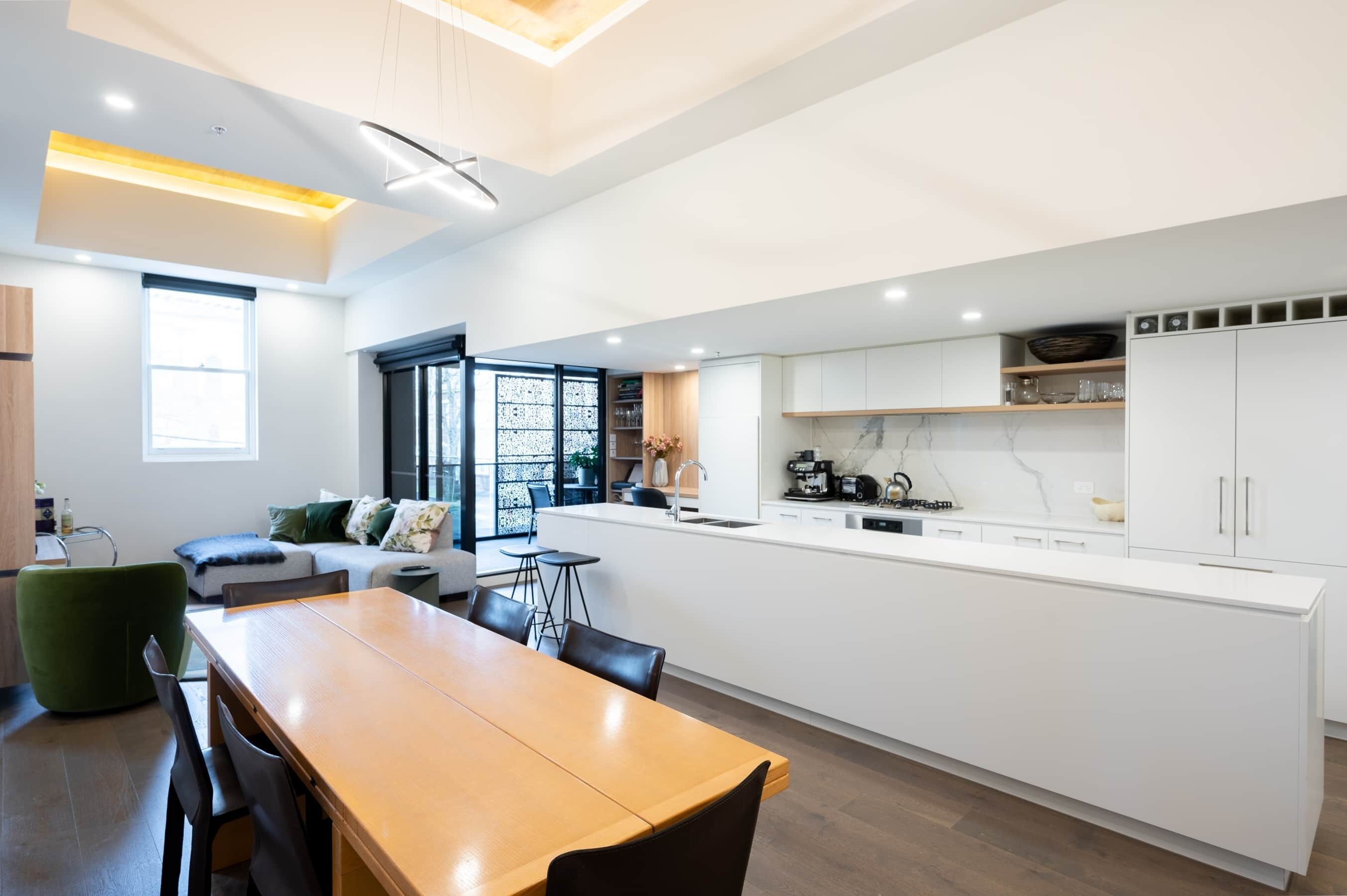 Brilliant Location - True South Melbourne