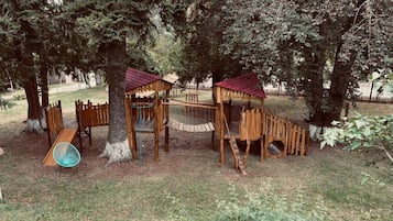 Children's play area - outdoor