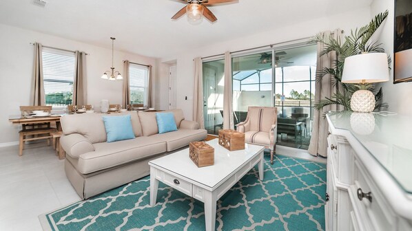 TV, DVD player - New Listing! Solara Resort, 8mi to Disney & 15mi to Universal - GRH438749 (Kissimmee)