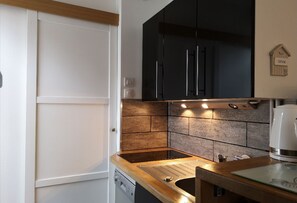 Fridge, microwave, dishwasher, coffee/tea maker - Duplex intra muros (Saint-Malo)