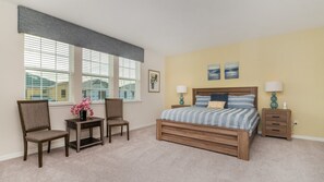 5 bedrooms, desk, iron/ironing board, free WiFi - New Listing! Solara Resort, 8mi to Disney & 15mi to Universal - GRH438760 (Kissimmee)