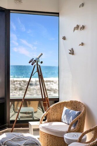 Heated Pool + Sunsets | Modern Beach Escape