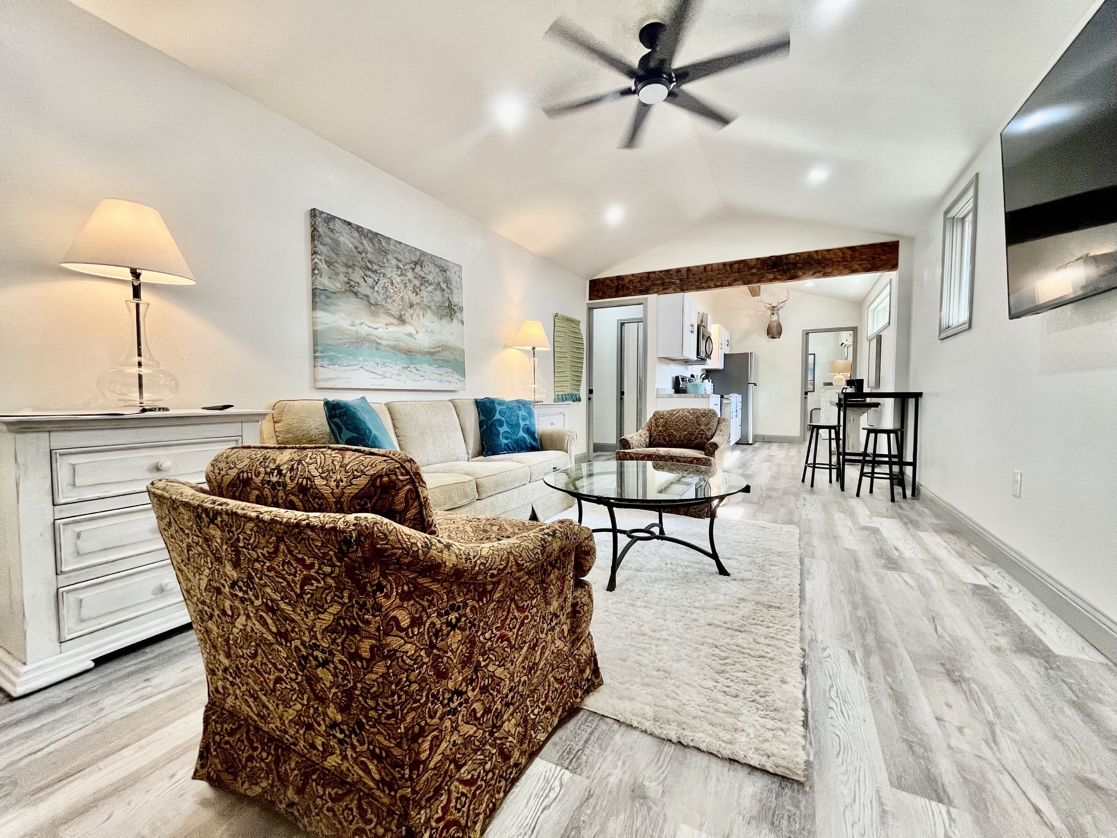 Tranquil & Serene Cottage for 2 with Private River Access