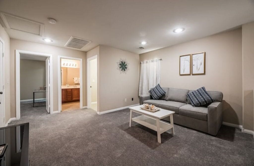 Cozy 2bdrm house near M Resort