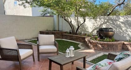 Cozy 2bdrm house near M Resort