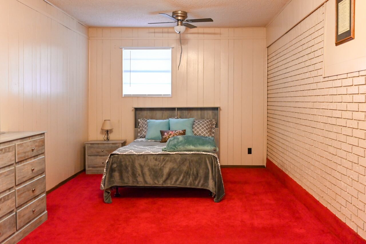 Large 2,400 sq. ft. private home