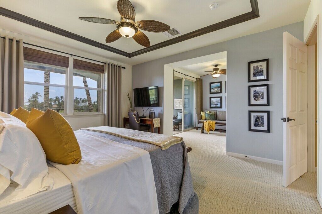 Striking Fairway Views, Luxury, Serenity - Bicycles Included!