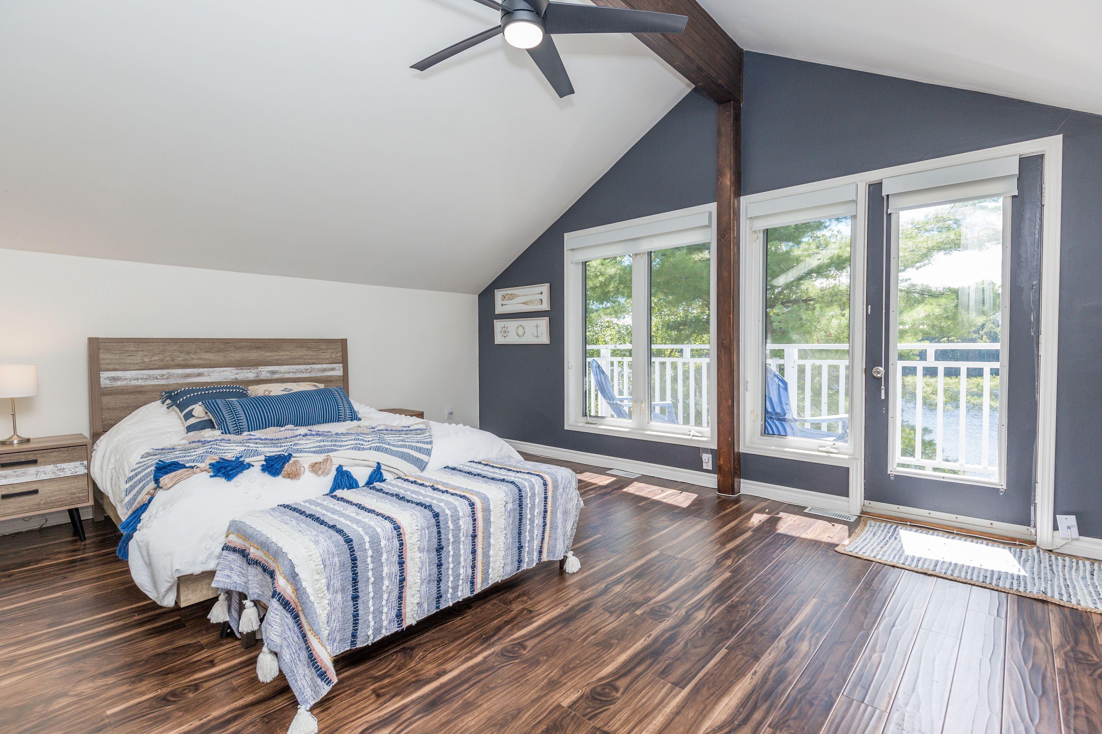 Boho Lakehouse Muskoka Family Retreat Sleeps up to 15