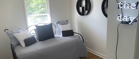 3 chambres, bureau, fer et planche à repasser, Wi-Fi gratuit