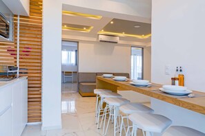 Appartement luxueux, 4 chambres, cuisine | Cuisine privée