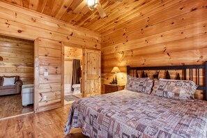 3 chambres, fer et planche à repasser, lit parapluie, Wi-Fi gratuit