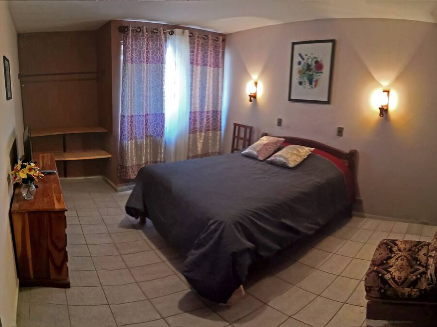 Wifi gratis y ropa de cama