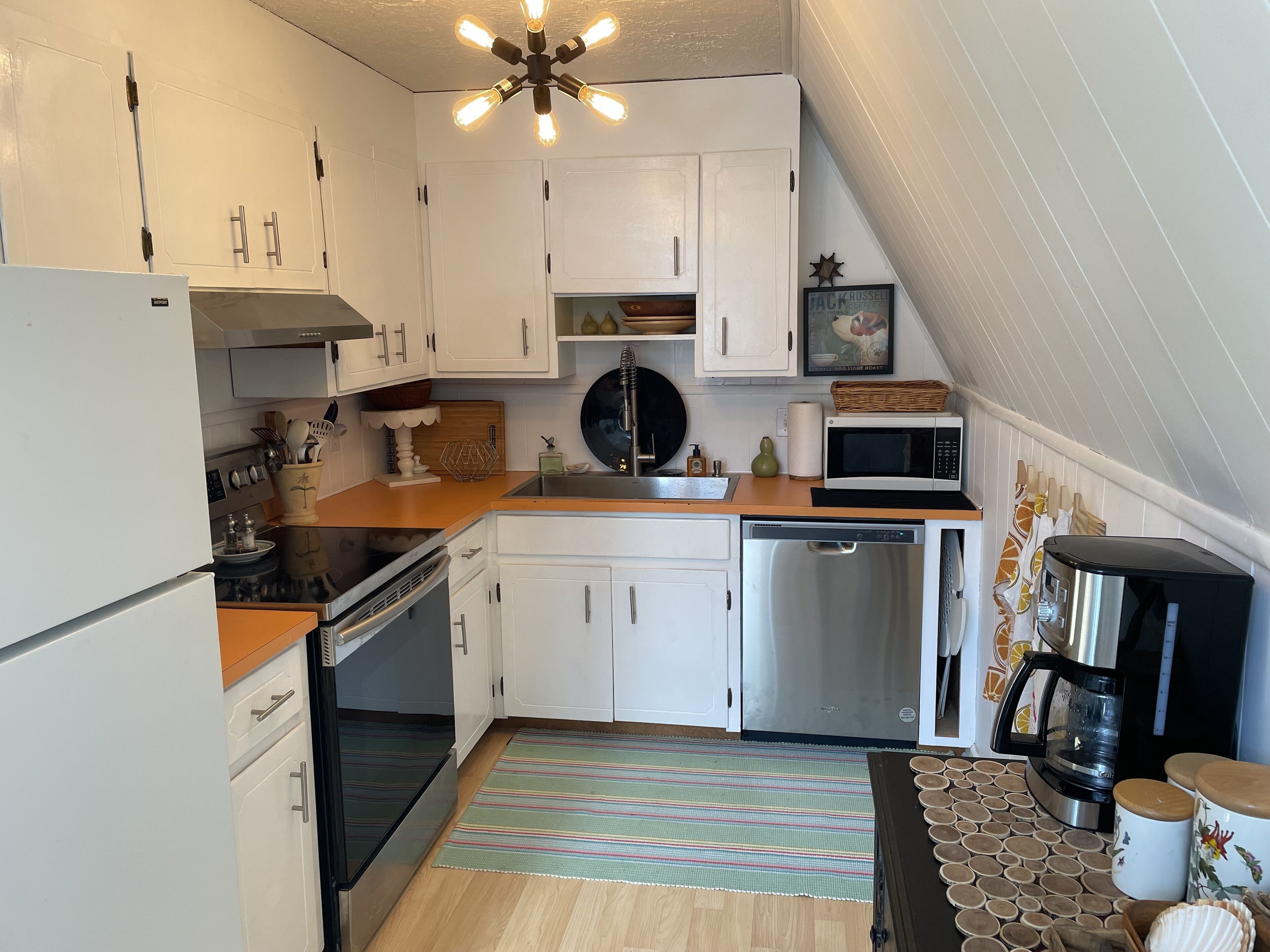 Classic A-Frame By The Beach