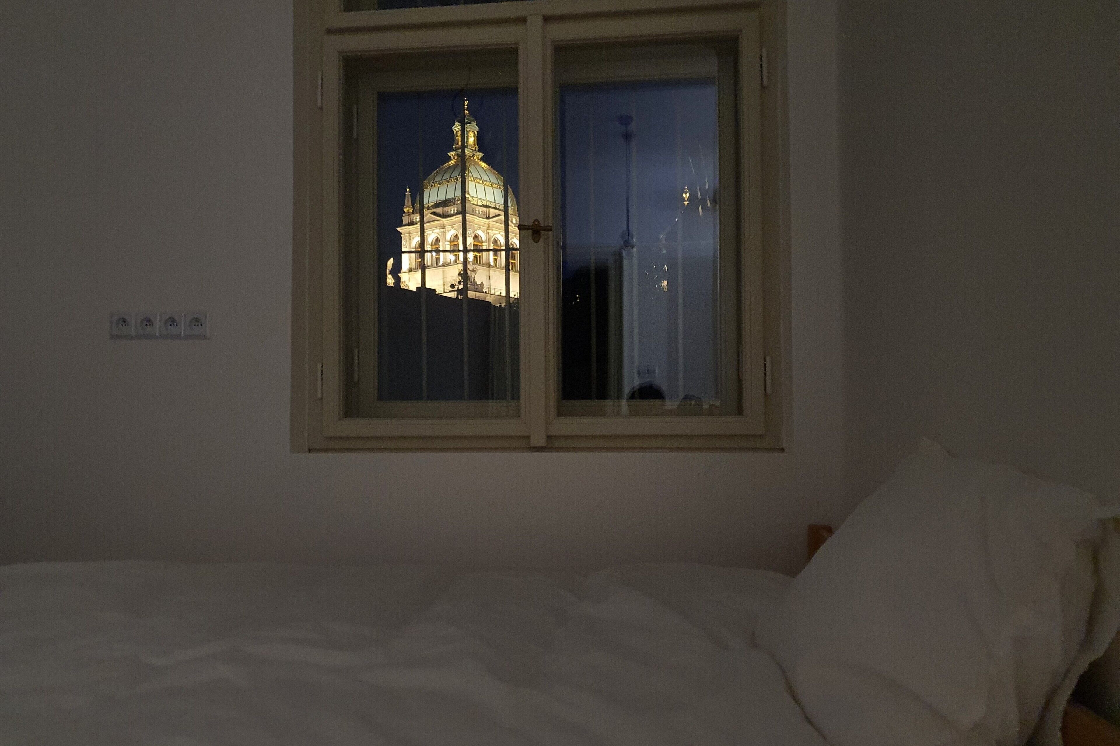 2 makuuhuonetta, Wi-Fi