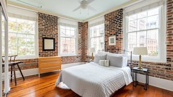 2 soverom, strykejern/-brett, wi-fi (inkludert) og sengetøy