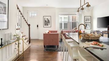 Apartemen (6 Bedrooms) | Interior