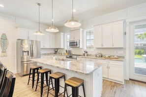 House (Multiple Bedrooms) | Interior
