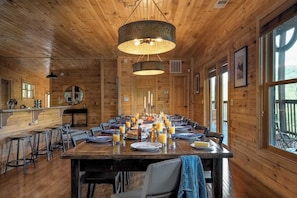 Casa (Multiple Bedrooms) | Interni