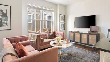 Apartemen (6 Bedrooms) | Bagian depan properti