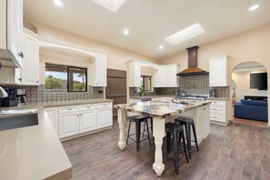 Villa (Multiple Bedrooms) | Interior - Sleeps 20! Architectural Mansion w/ Pool, Indoor Tennis Court, Game Room Starlight Estate by Avantstay (Indio)