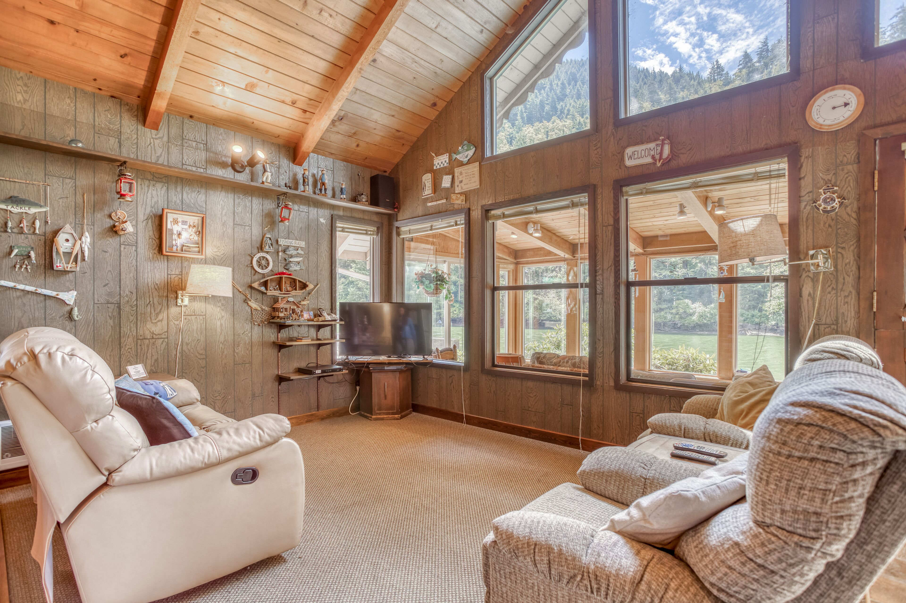 Cozy Rustic Cabin with Sun Porch Puts You Right on the River