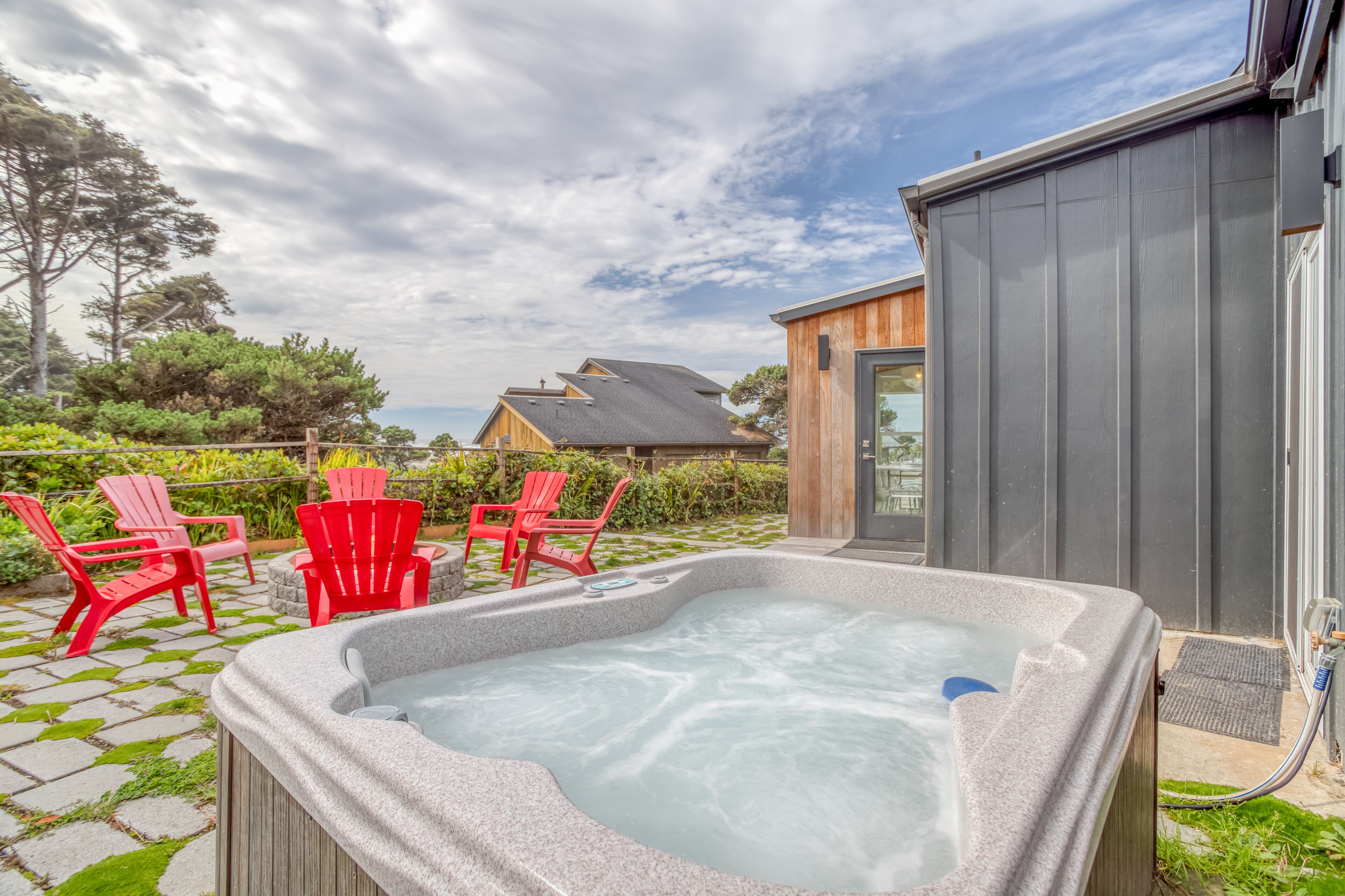 Private, Gorgeous Retro Style A-Frame is Steps from the Beach Near Newport!