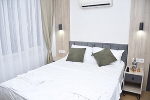 Standard-Doppelzimmer | Hochwertige Bettwaren, Minibar, Zimmersafe