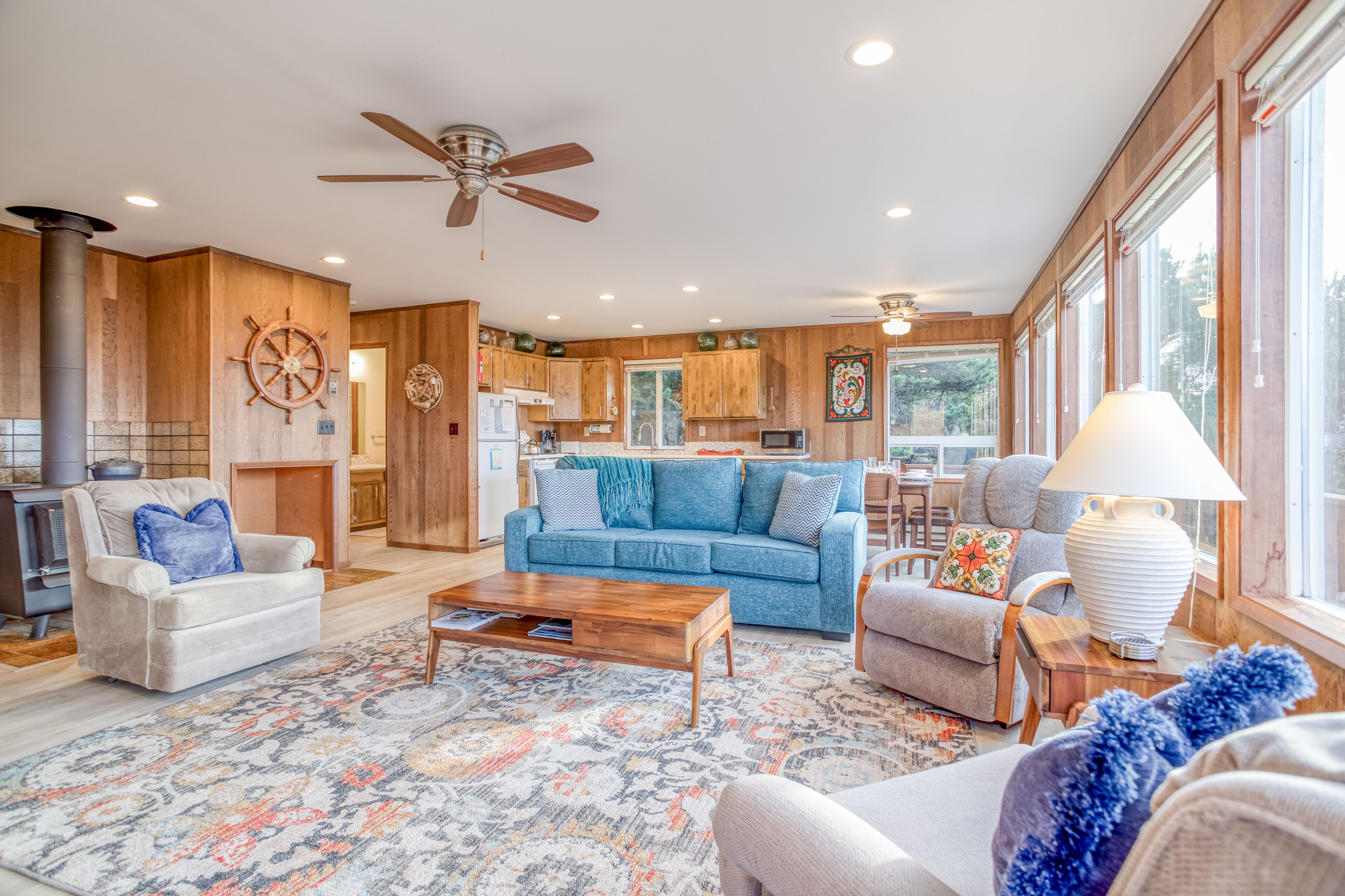 Central Manzanita Ocean-View Cottage Has Woodstove And Large Deck, Proximity