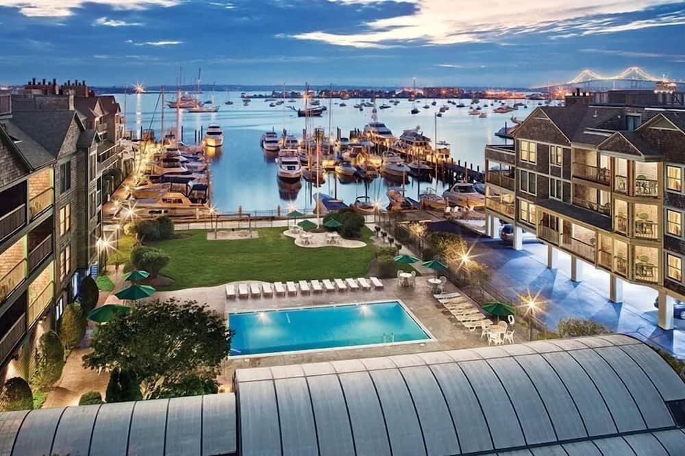 Wyndham Newport Onshore-2 BR-Walking Distance to Downtown!