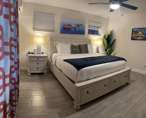 4 soverom, strykejern/-brett, wi-fi (inkludert) og sengetøy