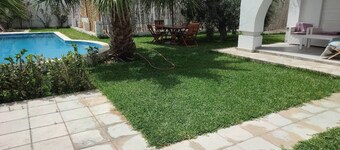 Villa privé avec piscine et jardin sans vis à vis