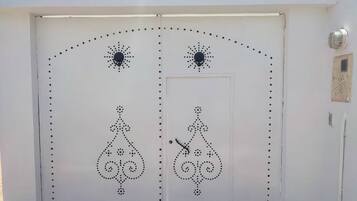 Enceinte de lâhĂ©bergement