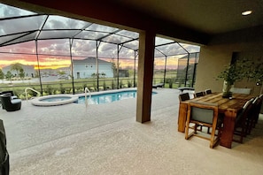 Opvarmet pool