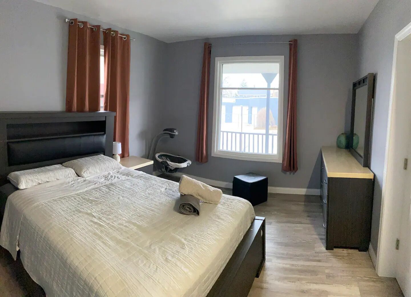 5 Bedroom Modern House