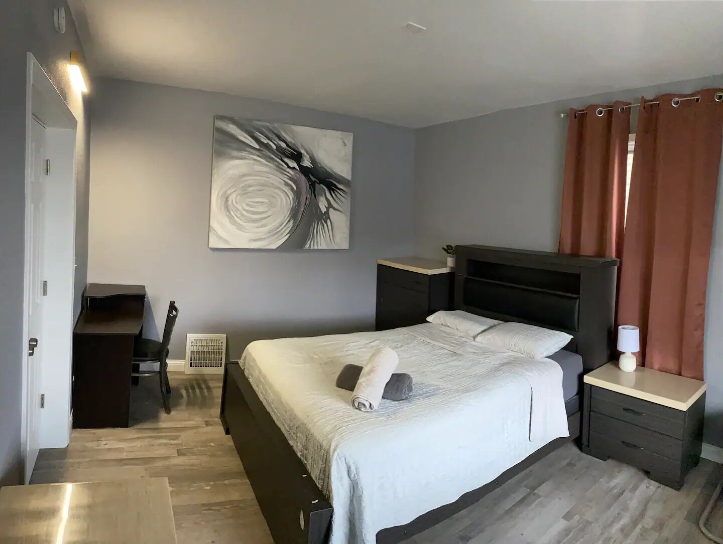 5 Bedroom Modern House